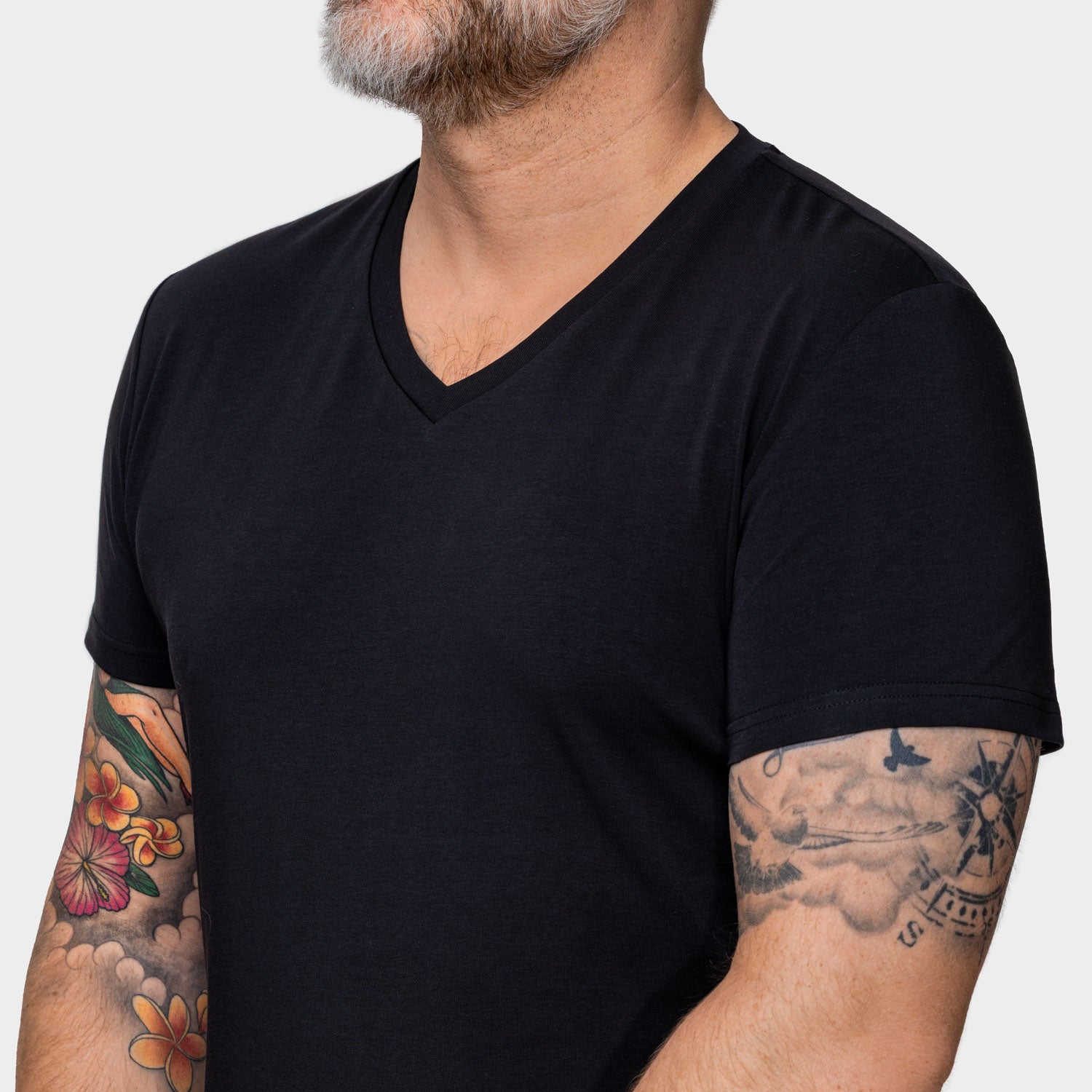 The V-Shirt Premium