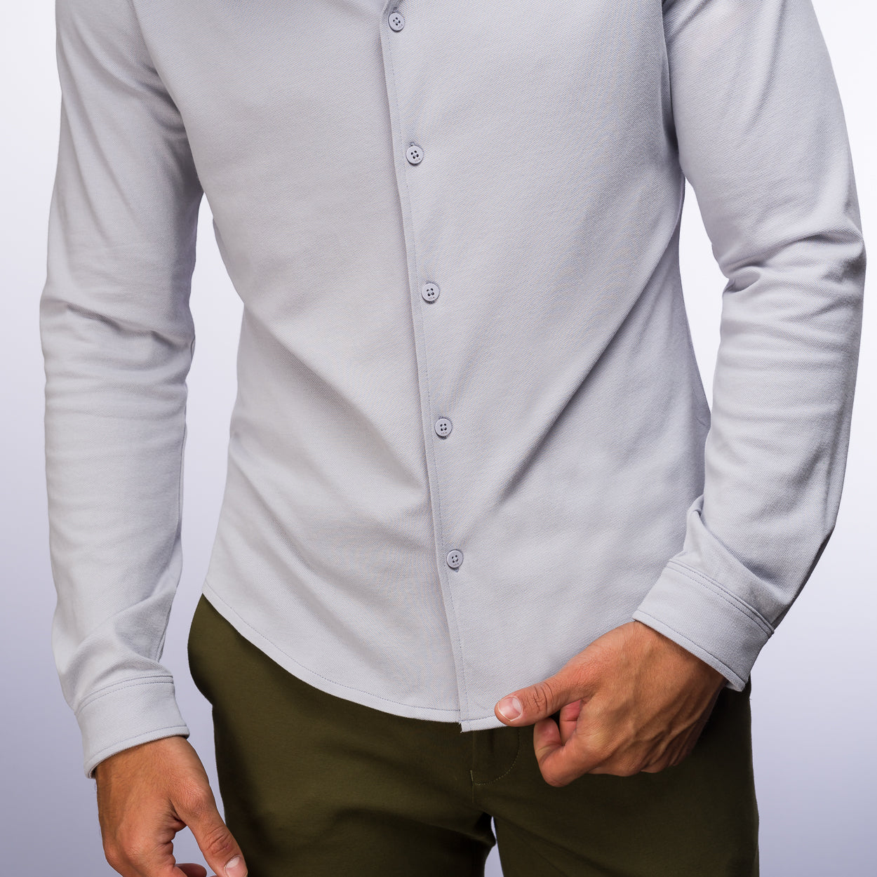 La chemise à manches longues